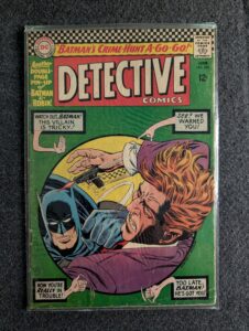 Detective Comics #352 front cover