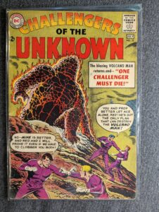 Challengers of the Unknown #32 front cover